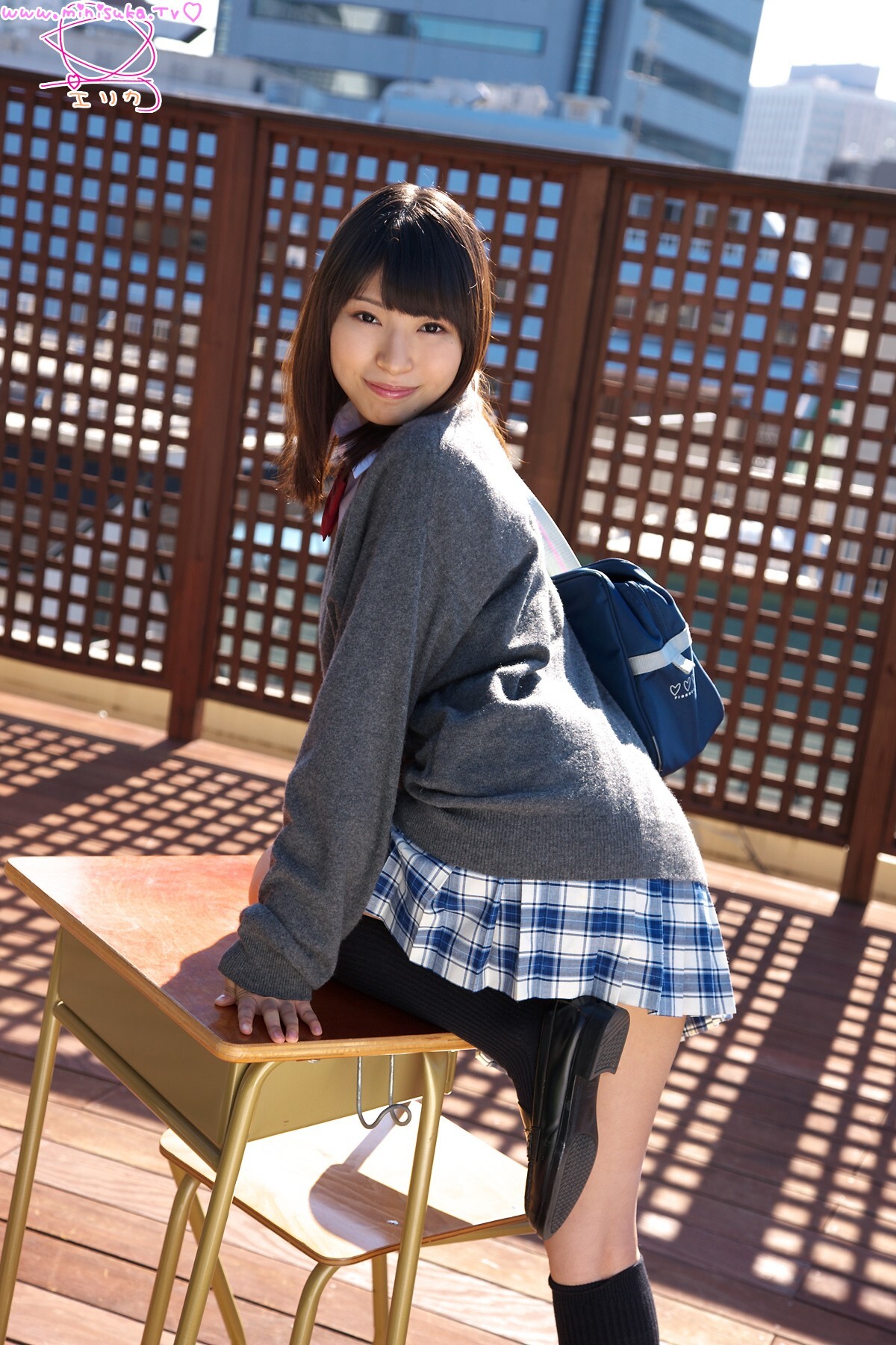 Erika Erika (1) Minisuka. TV Women's high school girl